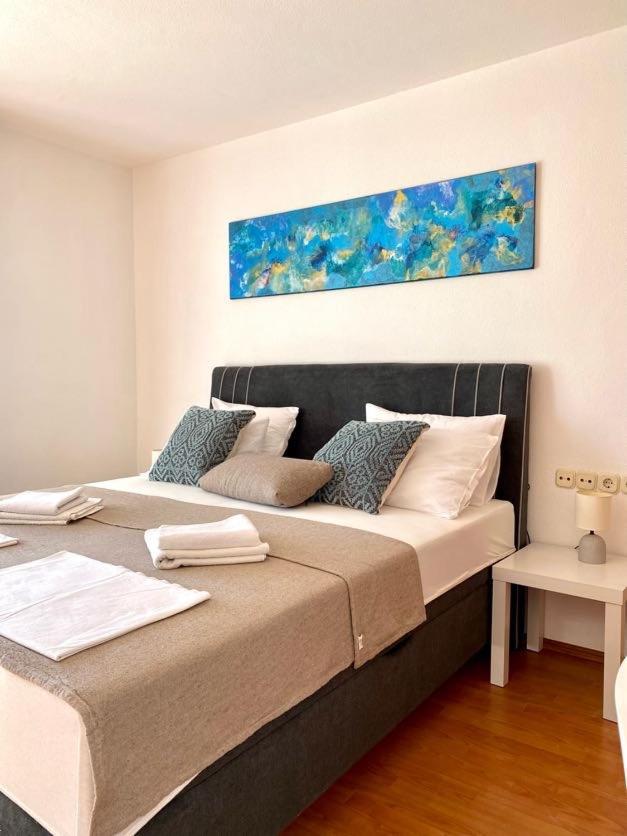 Villa Mihaela - Apartment Ika Цесариця Екстер'єр фото